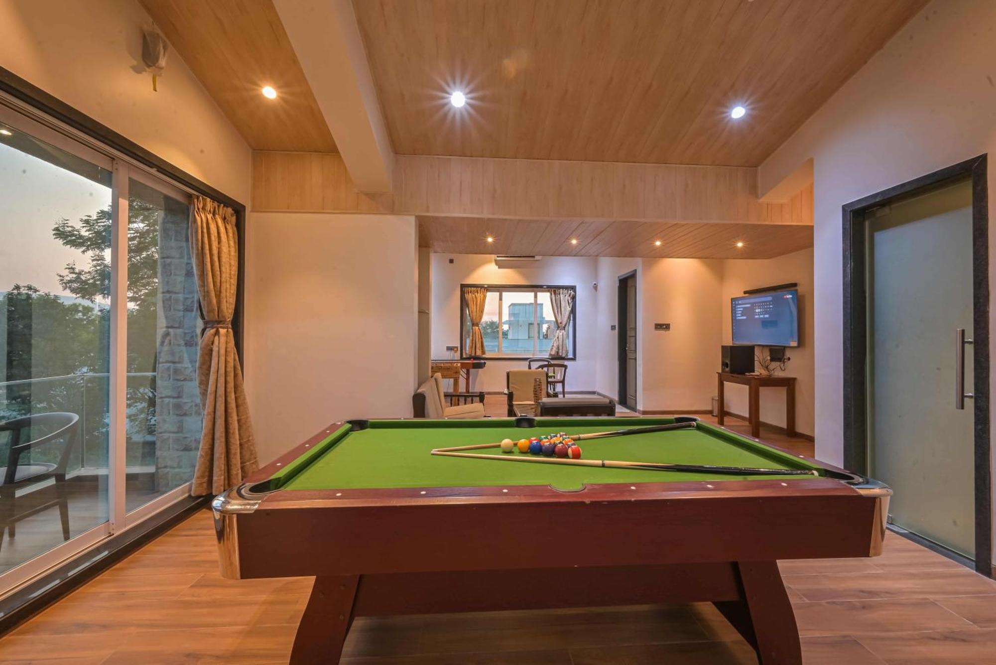 Elegant Villa By Tropicana Stays Lonavala Bagian luar foto
