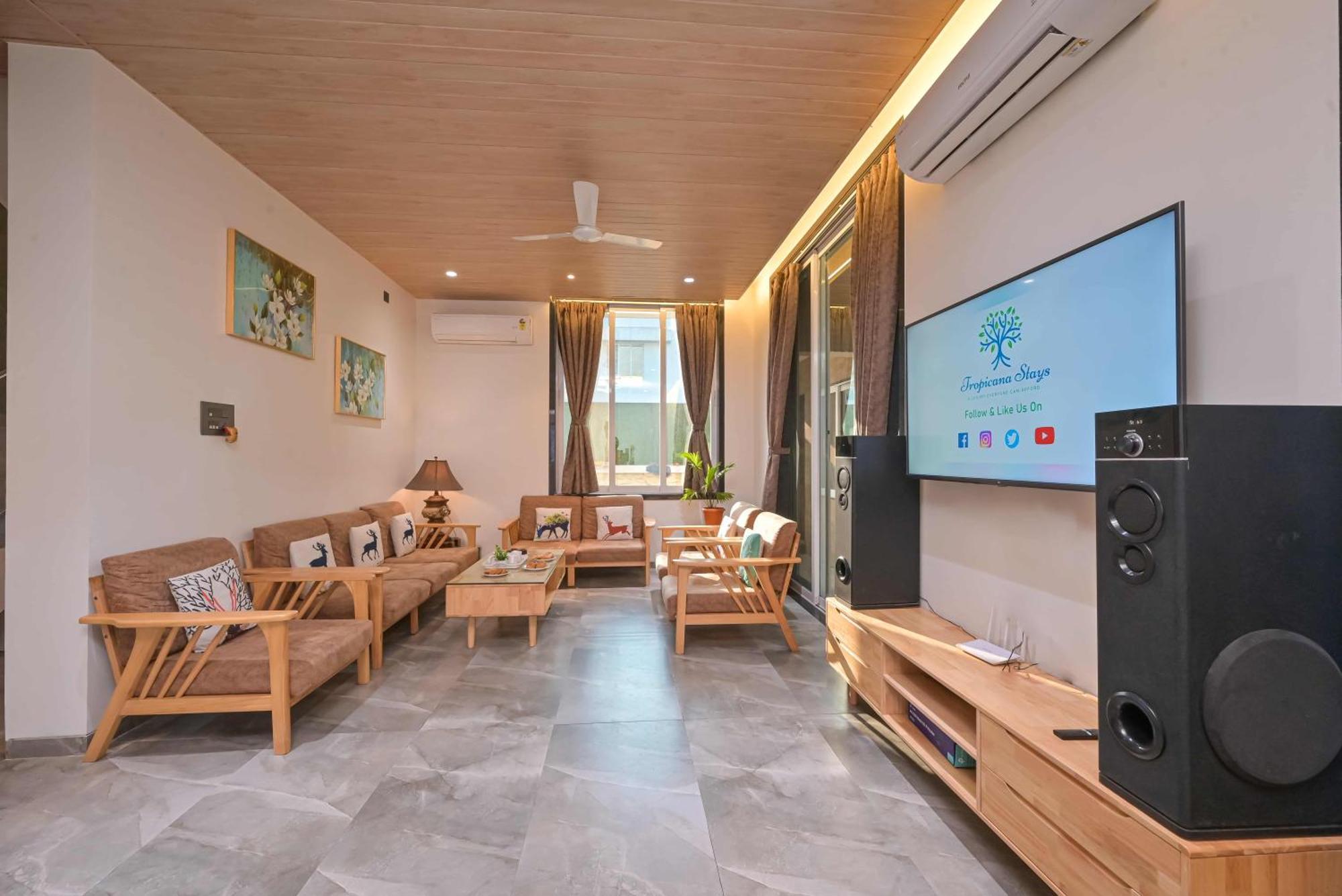 Elegant Villa By Tropicana Stays Lonavala Bagian luar foto